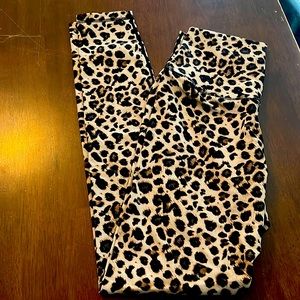 Sunzel animal print leggings